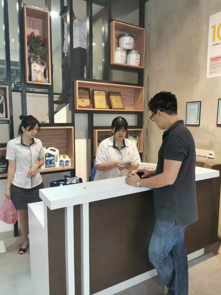 customer buying lubricants